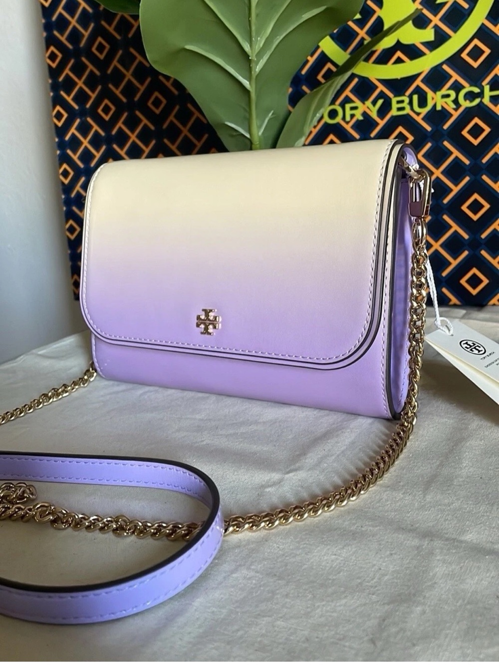 NWT tory burch Emerson dip dye chain crossbody wallet sweet corn lavender 160632